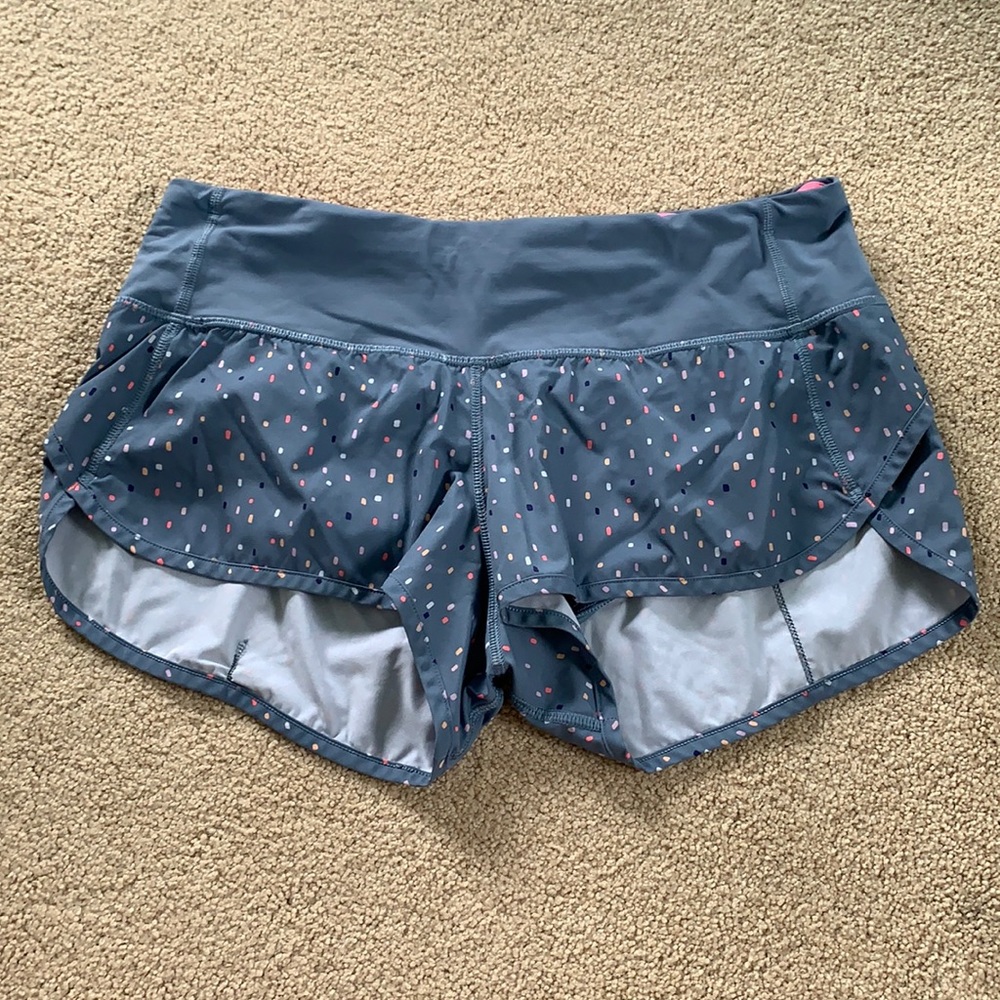 2.5” LuluLemon Low-Rise Speed Up Shorts